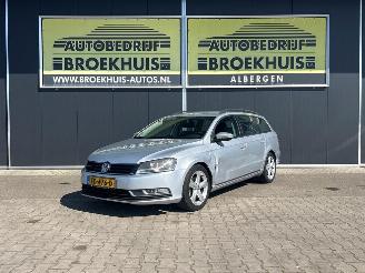uszkodzony samochody osobowe Volkswagen Passat Variant 1.6 TDI BlueMotion Executive Edition 2014/9