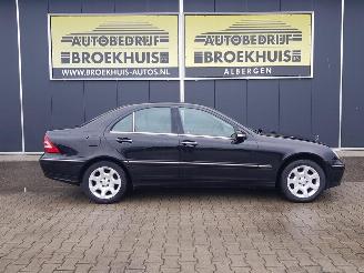 Mercedes C-klasse 180 K. Elegance picture 4
