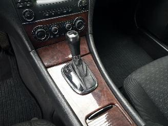 Mercedes C-klasse 180 K. Elegance picture 20
