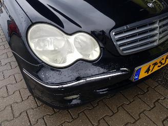 Mercedes C-klasse 180 K. Elegance picture 12