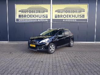 Coche accidentado Peugeot 2008 1.2 VTi Allure Pack Premium Plus 2014/1