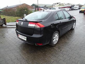 Vrakbiler auto Renault Laguna 2.0 Turbo 2010/1
