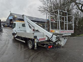 Nissan NT400 2.5 DCI Hoogwerker picture 2