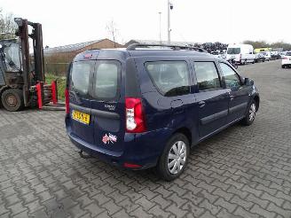 Vrakbiler auto Dacia Logan MCV 1.6 2010/3