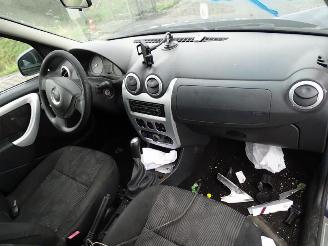 Dacia Logan MCV 1.6 picture 5