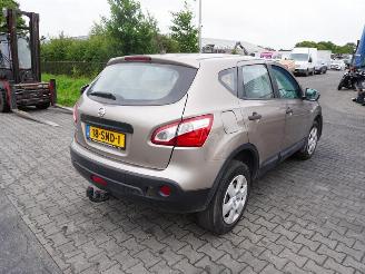Uttjänta bilar auto Nissan Qashqai 1.6 16v 2011/10