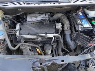 Volkswagen Caddy 51 KW BESTEL 2,0 SDI picture 9