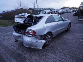 Auto da rottamare Mercedes CLK 200 2004/4