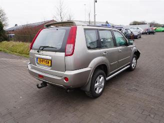 Auto da rottamare Nissan X-Trail 2.0 16v 4x4 2004/11
