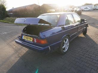 Autoverwertung Mercedes 190-serie 1.8E 1993/1