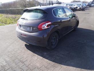 Autoverwertung Peugeot 208 1.6 HDi 2013/7