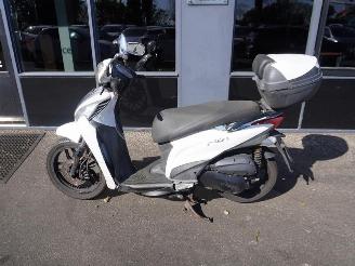damaged motor cycles Kymco  Miller 125 2018/10