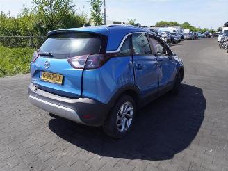 Salvage car Opel Crossland X 1.2 Turbo 2019/10