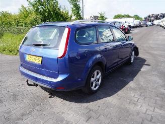 Vrakbiler auto Ford Focus Wagon 1.6 2010/6