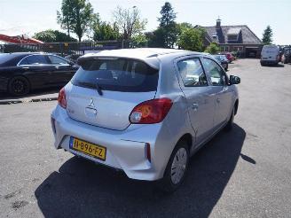 Coche accidentado Mitsubishi Space-star 1.2 12v 2021/10