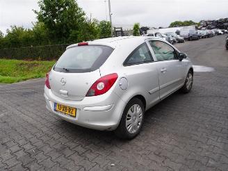 Salvage car Opel Corsa 1.2 16v 2007/4