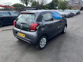 Unfallwagen Peugeot 108 1.0 12v 2022/1