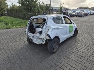 Salvage car Opel Karl SPORTBACK E-TRON 2016/10
