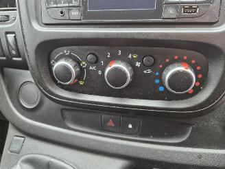 Renault Trafic 2.0 dCi 16V picture 10