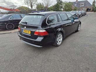 Vaurioauto  passenger cars BMW 5-serie 2.5 24V 2005/4