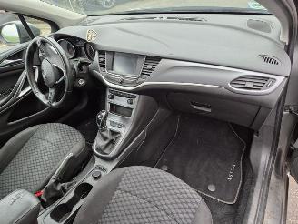 Opel Astra 1.6 16V picture 8