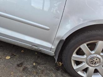 Volkswagen Golf 2.0 FSI 16V picture 5