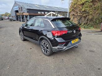 Volkswagen T-Roc 1.0 TSI 12V picture 2