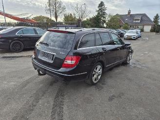 krockskadad bil auto Mercedes C-klasse 2.2 CDI 16V 2013/2