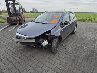 Opel Corsa 1.2 16V picture 3