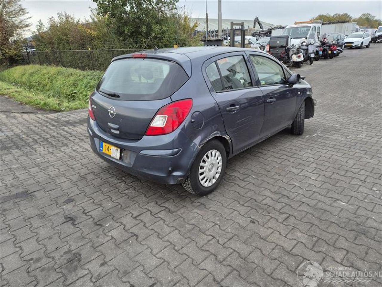 Opel Corsa 1.2 16V