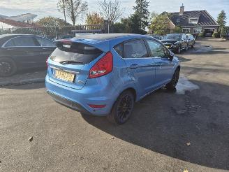 skadebil auto Ford Fiesta 1.4 16v 2009/1