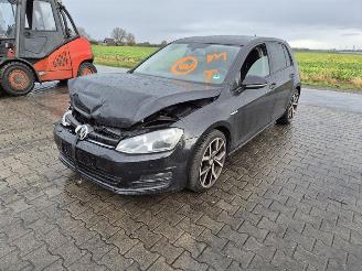 Volkswagen Golf 1.6 TDI picture 3