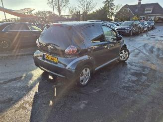 Damaged car Toyota Aygo 1.0 12v 2010/4