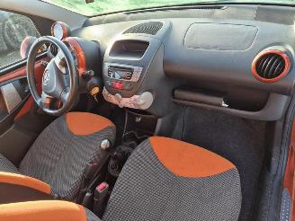 Toyota Aygo 1.0 12v picture 6