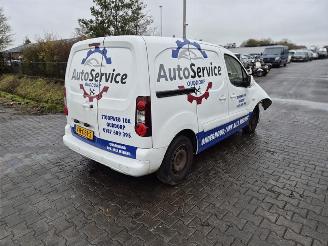 Uttjänta bilar bedrijf Peugeot Partner 1.6 HDi 2014/3