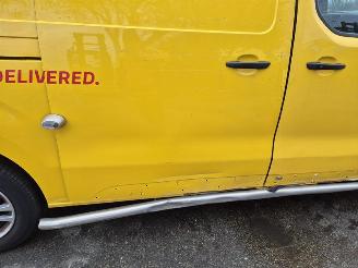 Opel Vivaro 2.0 D picture 7