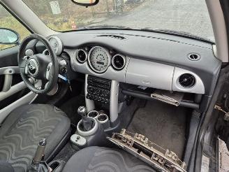 Mini One 1.6 16v picture 5