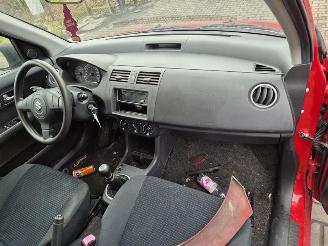 Suzuki Swift 1.3 picture 7
