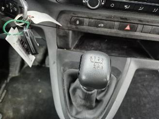 Toyota Proace 2.0 D4D picture 12