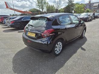 škoda osobní automobily Peugeot 208 1.2 Vti 2017/1