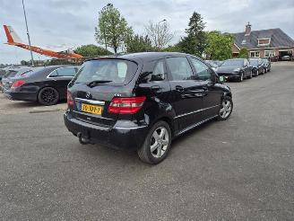Avarii autoturisme Mercedes B-klasse 180 CDi 2009/4