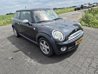 Mini Cooper 1.6 16v picture 4