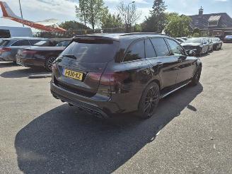 krockskadad bil auto Mercedes C-klasse Estate C-63 AMG 4.0 V8 Biturbo 2016/5