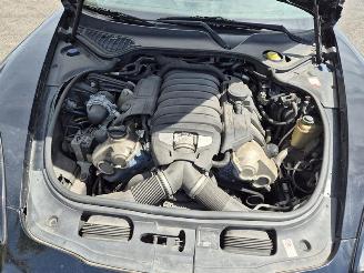 Porsche Panamera 4S picture 20