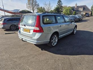 demontáž osobní automobily Volvo V-70 D5 2010/5