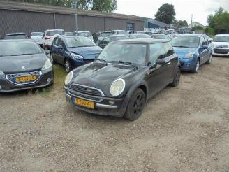 Sloopauto Mini One Mini One/Cooper (R50), Hatchback, 2001 / 2007 1.6 16V One 2003/12