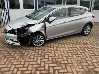 Salvage car Opel Astra Astra K, Hatchback 5-drs, 2015 / 2022 1.4 Turbo 16V 2018/5