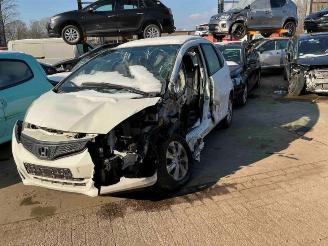 Uttjänta bilar auto Honda Jazz Jazz (GE6/GE8/GG/GP), Hatchback, 2008 / 2015 1.4 i-DSi 16V 2011/10