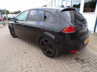 Seat Leon 2.0TFSI FR picture 3