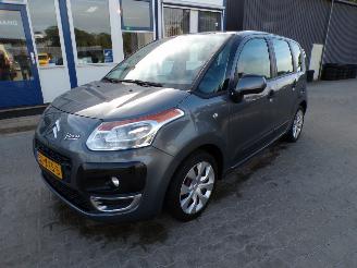 Coche accidentado Citroën C3 picasso 1.4 VTi Aura 2010/2